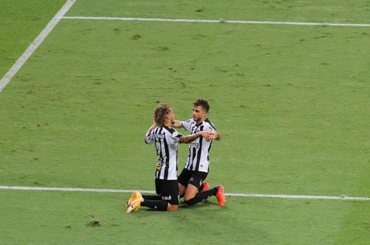 Imagens do jogo entre Atlético e Coritiba, pela 27ª rodada da Série A do Campeonato Brasileiro, no Mineirão