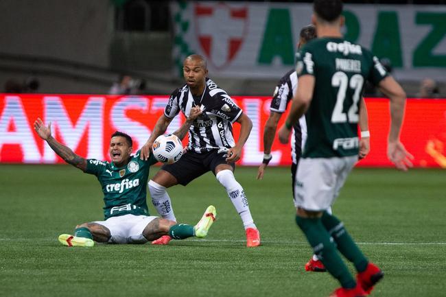 Fotos do jogo de ida da semifinal da Copa Libertadores de 2021, entre Palmeiras e Atltico, no Allianz Parque, em So Paulo