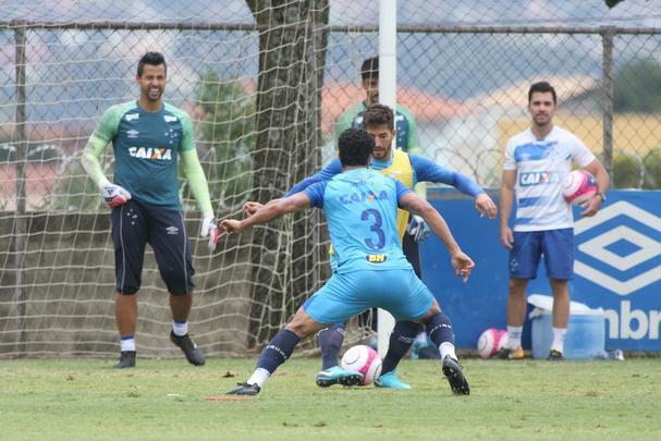 Imagens do treino do Cruzeiro nesta segunda-feira, 19 de fevereiro, na Toca da Raposa II