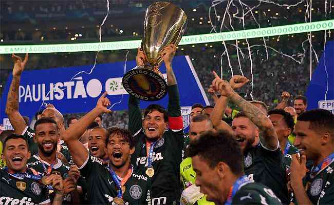 Palmeiras atropela São Paulo, faz 4 a 0, e é campeão paulista