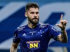 Rafael Sobis posta vdeo de gol pelo Cruzeiro e pede placa no Mineiro