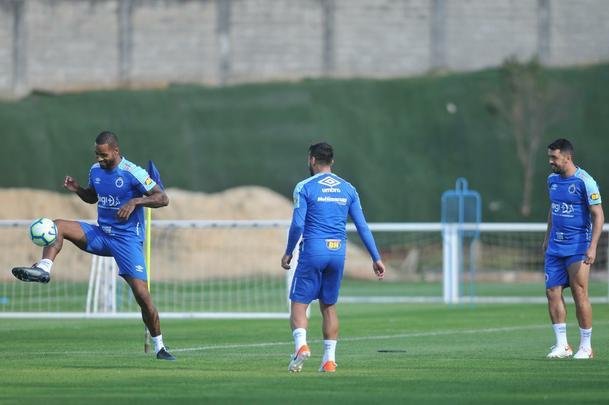 Fotos do segundo dia de trabalho do tcnico Rogrio Ceni no Cruzeiro