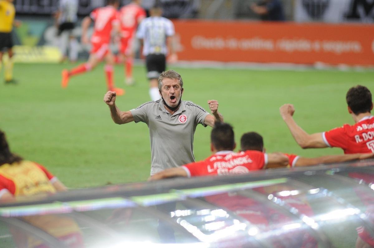 Jogo entre Atltico e Internacional, no Mineiro, terminou empatado por 2 a 2
