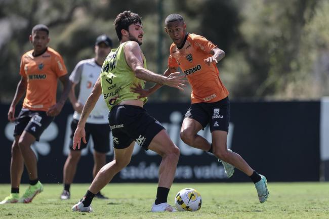 Fotos do treino do Atlético neste domingo