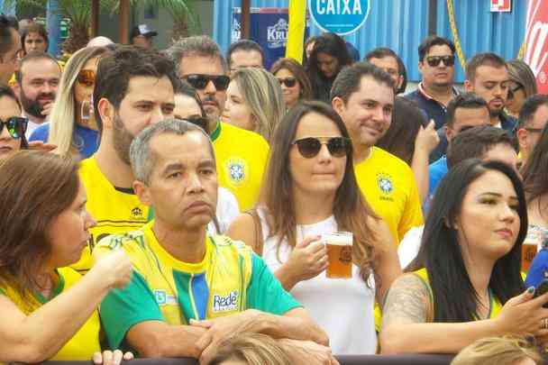Veja fotos do clima de festa dos torcedores no Bar da Copa nesta quarta-feira, quando o Brasil venceu a Srvia por 2 a 0