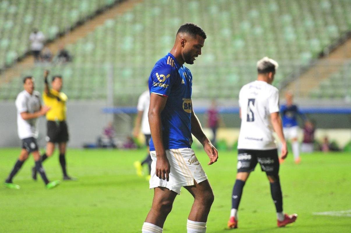 Fotos do jogo entre Cruzeiro e Remo, no Independncia, em BH, pela 32 rodada da Srie B do Brasileiro