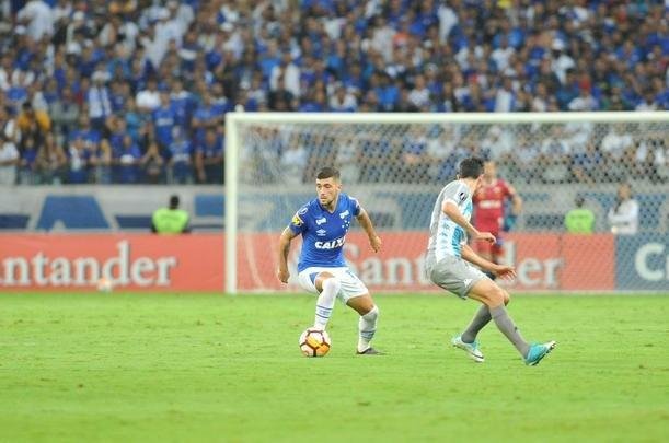 Fotos do primeiro tempo do duelo entre Cruzeiro e Racing, no Mineiro, pela Libertadores