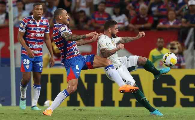 Palmeiras mantem a liderança do Brasileirão com o empate diante do  Fortaleza, no Castelão