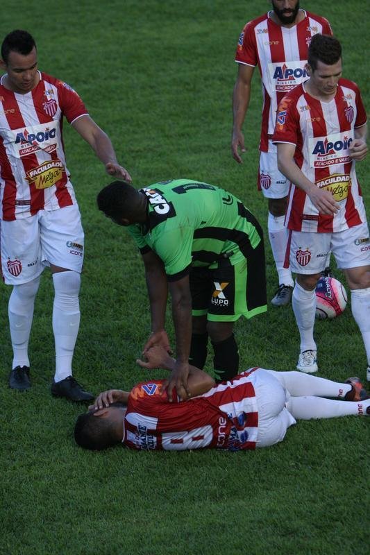 Amrica usou time misto e ficou no empate diante do Villa Nova, por 1 a 1, no Castor Cifuentes