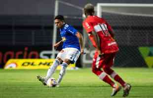 CRB x Cruzeiro: fotos do jogo pela 27 rodada da Srie B, no estdio Rei Pel, em Macei (AL)