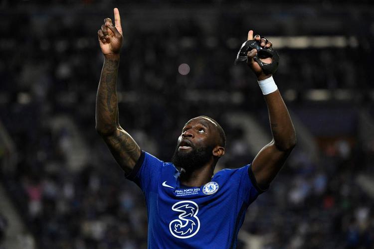 Chelsea faz a festa depois de vencer o Manchester City e faturar o bi na Liga dos Campeões