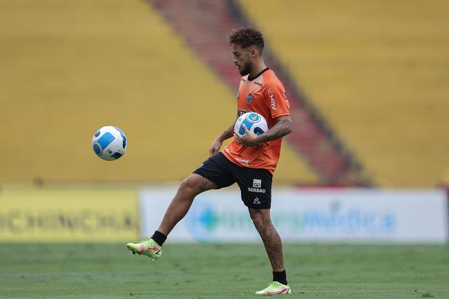 Atlético treina em Guayaquil antes do jogo contra o Emelec
