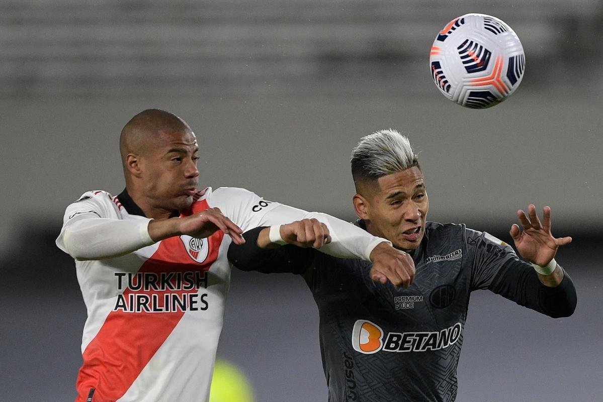 River Plate x Atltico: fotos do duelo de ida das quartas de final da Copa Libertadores, no Monumental de Nez, em Buenos Aires