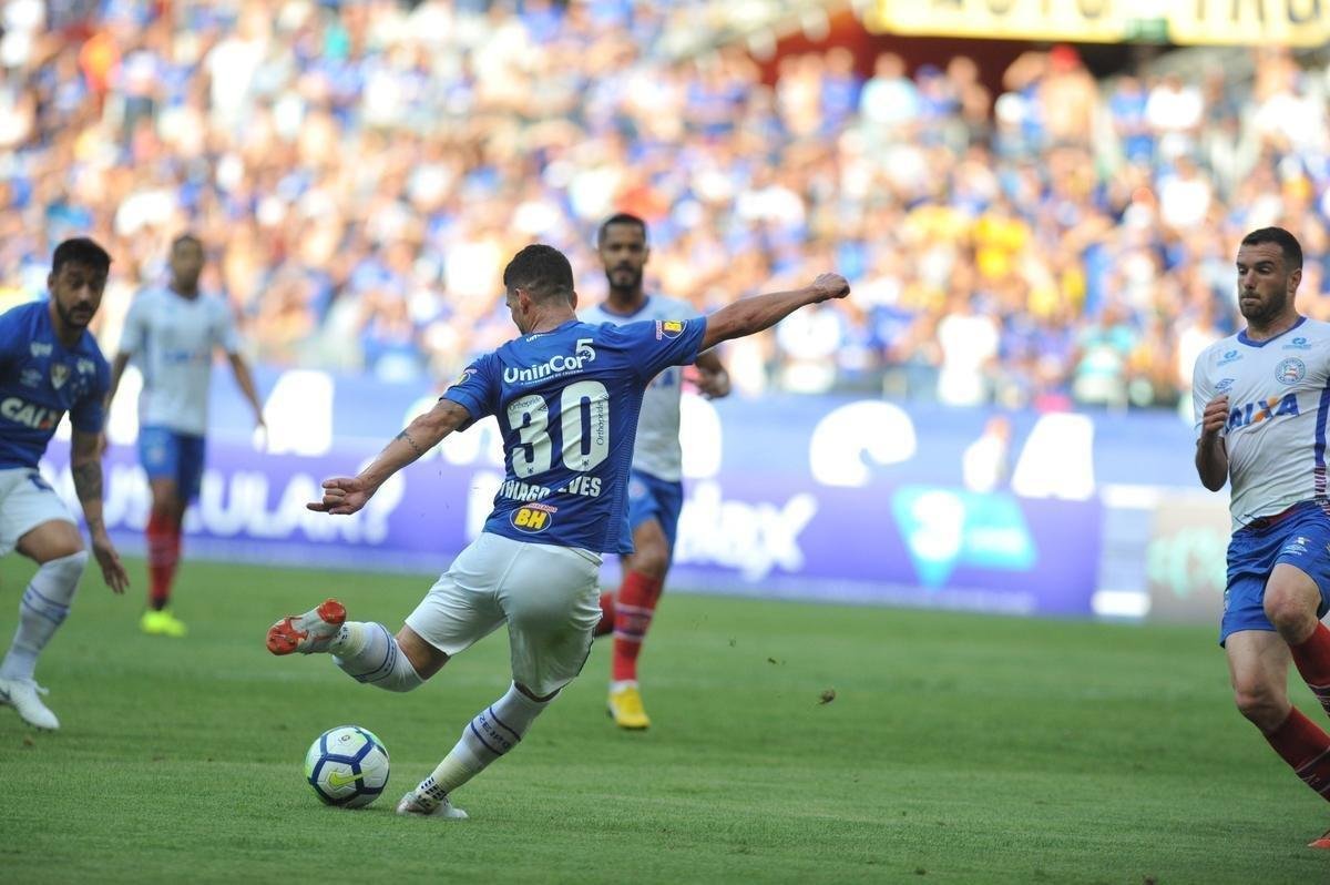 Cruzeiro e Bahia duelam em partida vlida pela 19 rodada do Campeonato Brasileiro