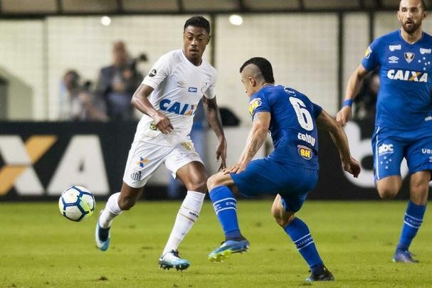 Fotos do jogo entre Santos e Cruzeiro, na Vila Belmiro, pelas quartas de final da Copa do Brasil