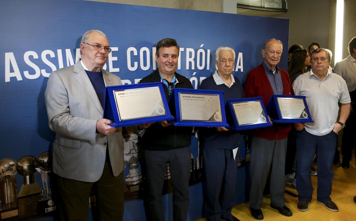 Jogo Trplice Coroa x dolos Eternos, no Mineiro