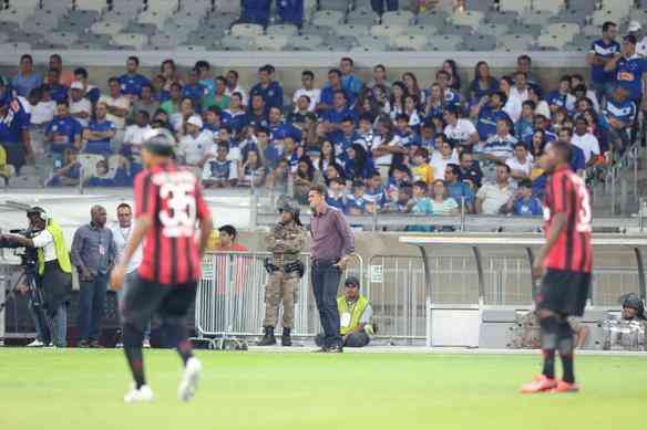 Cruzeiro venceu o Atltico-PR por 1 a 0