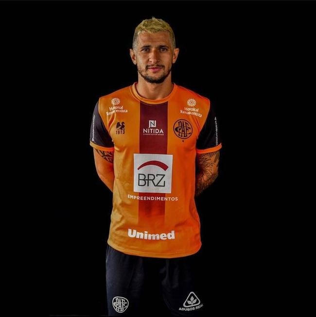 Bruno Moraes, atacante (Pouso Alegre)