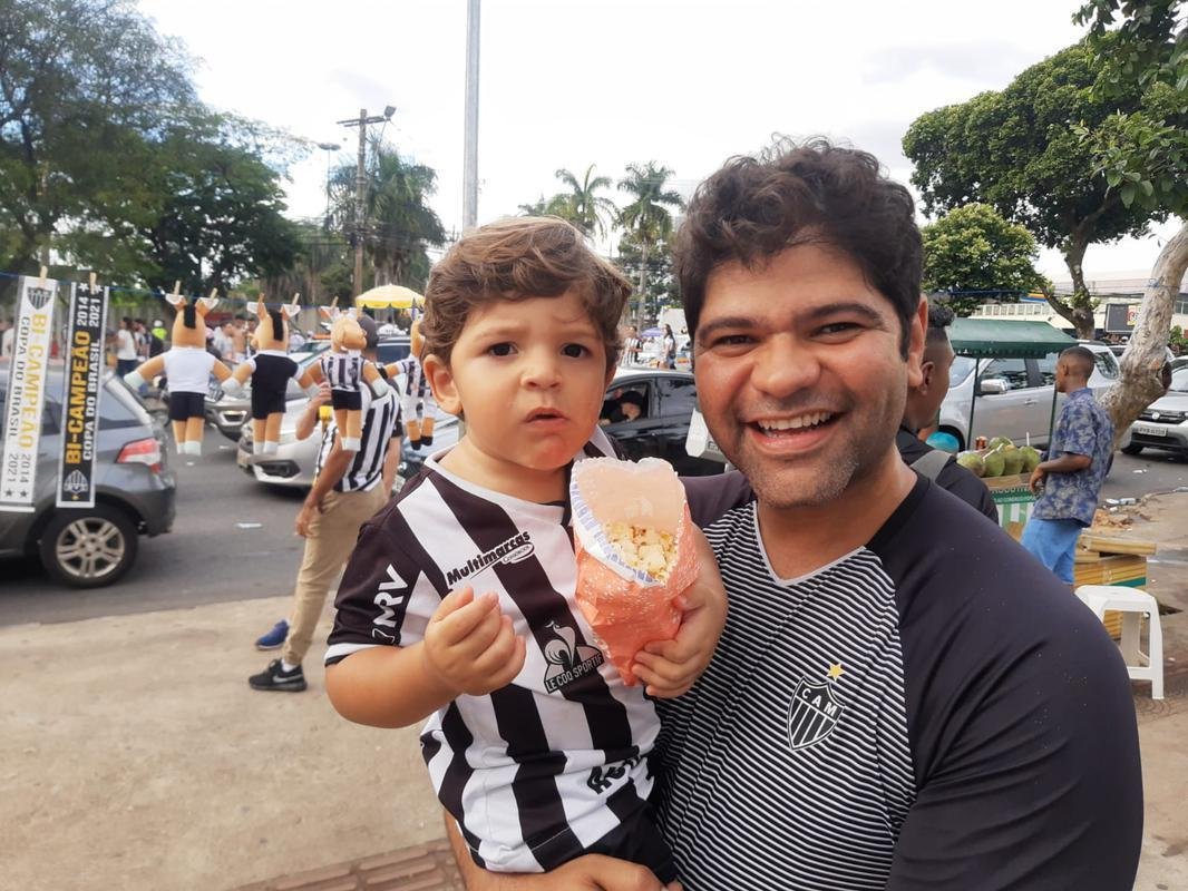 Chegada da torcida do Atltico ao Mineiro para a final da Copa do Brasil, contra o Athletico-PR