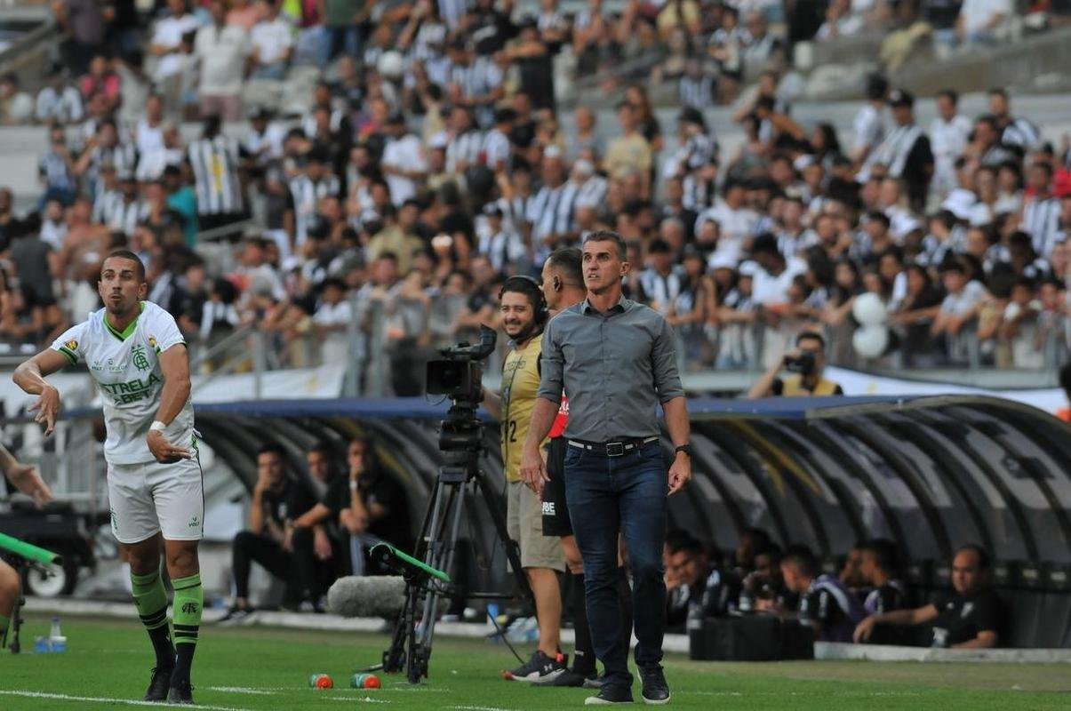 Atltico e Amrica se enfrentaram no Mineiro neste sbado (25/2), em jogo vlido pela stima rodada do Campeonato Mineiro