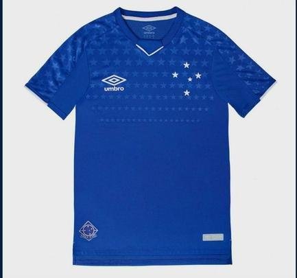 Imagens da camisa principal do Cruzeiro para a temporada 2019