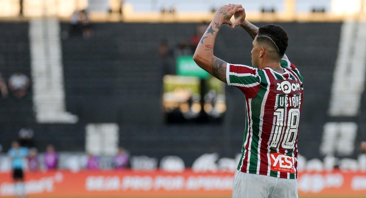 Tcnico Levir Culpi fez sua reestreia no comando do Atltico contra o Fluminense neste domingo, no Estdio Nilton Santos