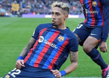 Com a vitória, os comandados de Xavi foram a 62 pontos em 24 jogos na liderança do campeonato; catalães dominaram jogo em casa, mesmo com um a menos