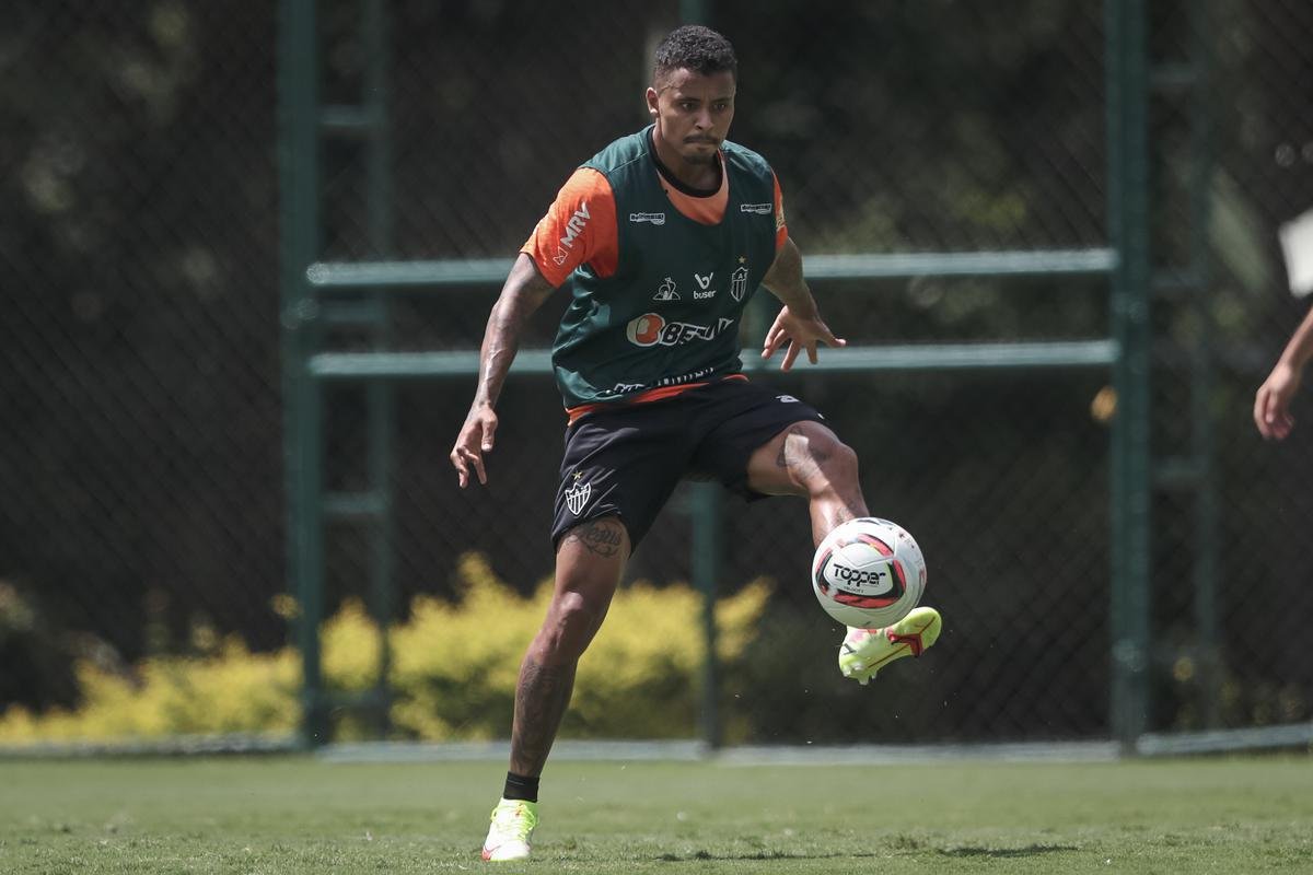 Fotos do treino do Atltico nesta quinta-feira na Cidade do Galo