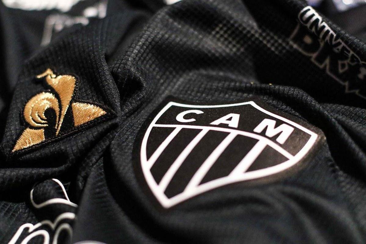 Camisa nmero 3 da temporada 2019