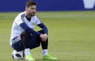 Alguns torcedores puderam acompanhar ao vivo o treino de Messi com a Seleo Argentina