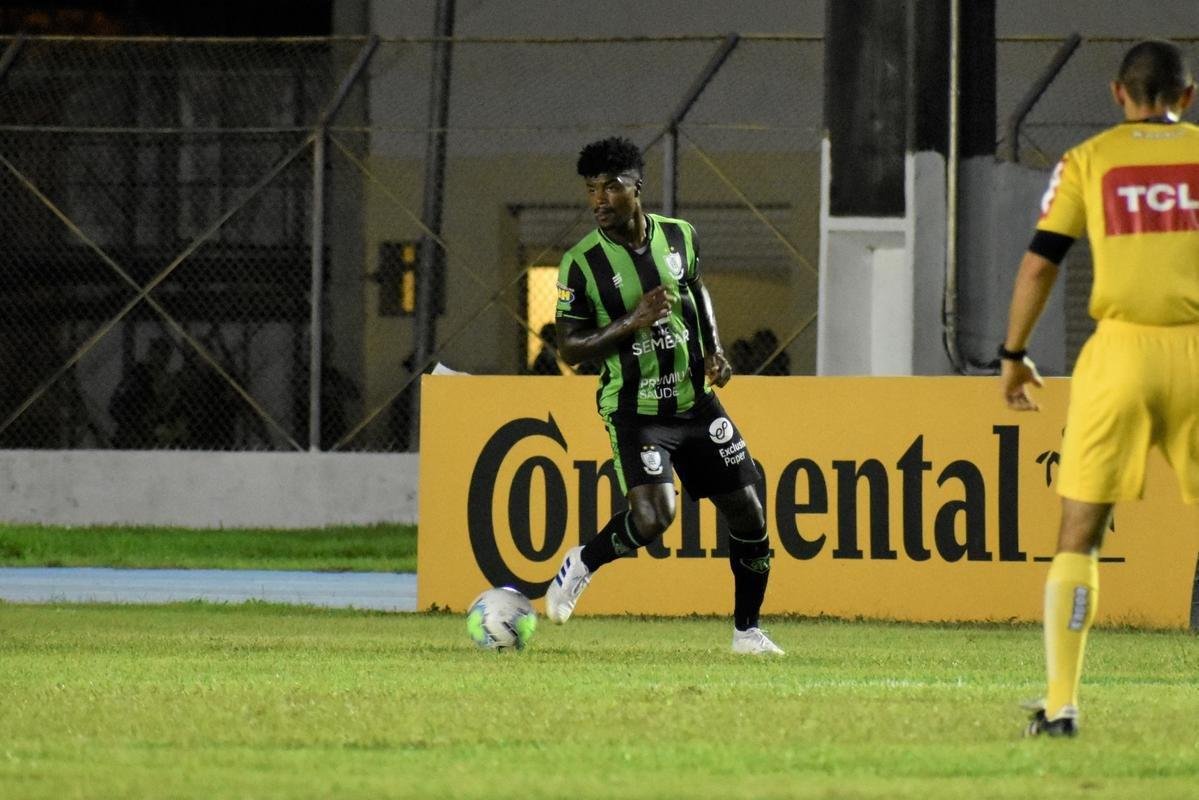 Empate por 1 a 1 com Santos do Amap garantiu classificao do Amrica  segunda fase da Copa do Brasil