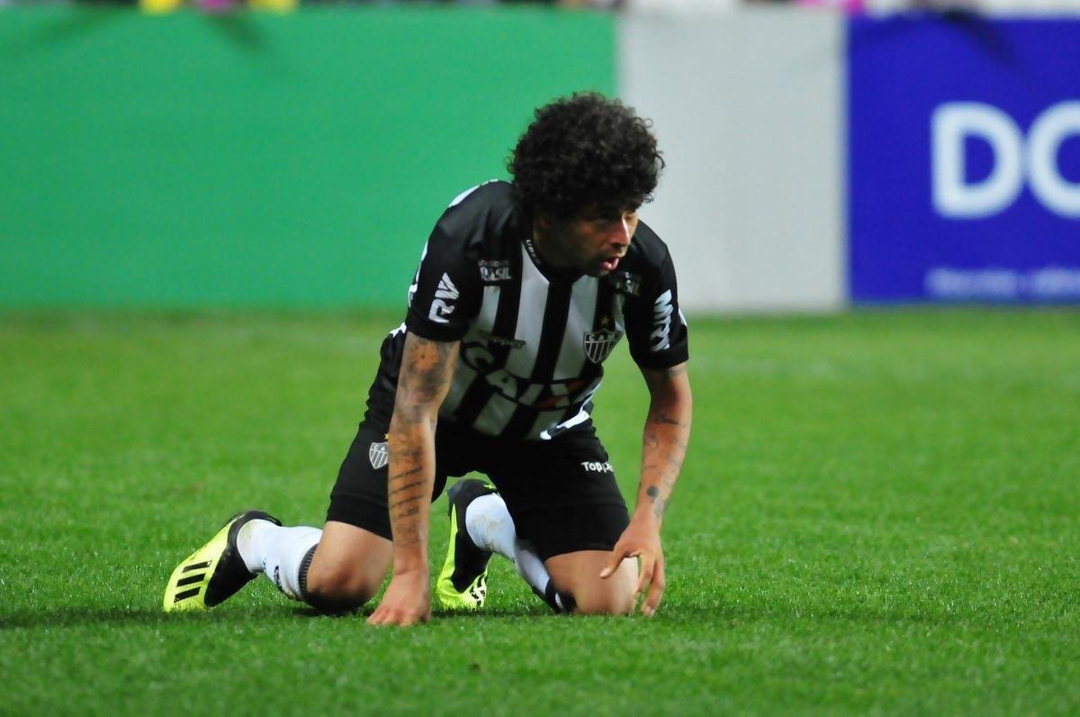 Fotos do jogo desta segunda-feira entre Galo e Furaco