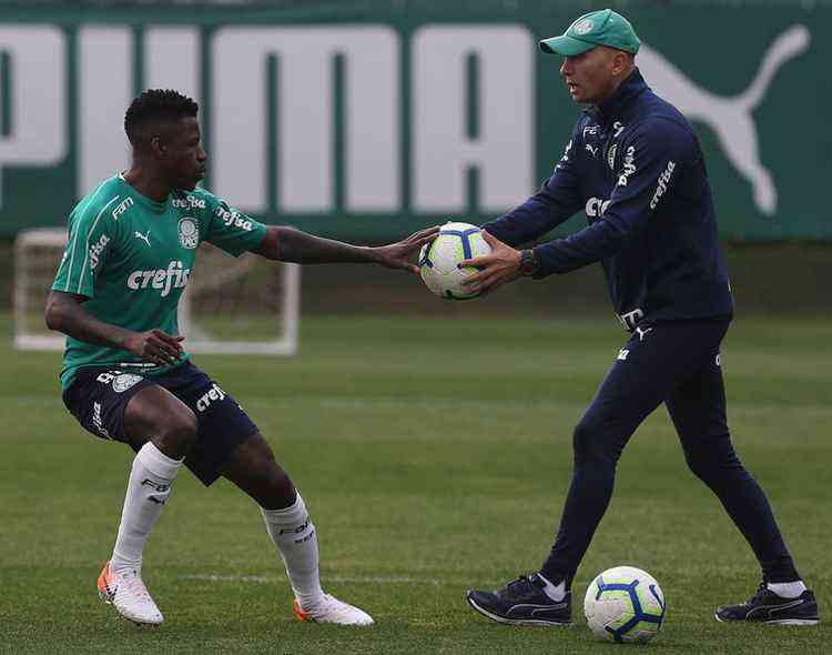 Jogadores do Palmeiras aproveitam folga