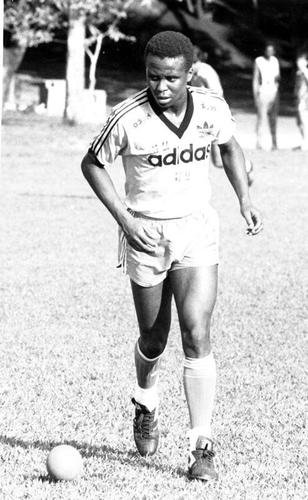 Wladimir, dolo do Corinthians, foi lateral-esquerdo do Cruzeiro em 1988. Naquele ano, foi vice-campeo da Supercopa da Libertadores, diante do Racing.