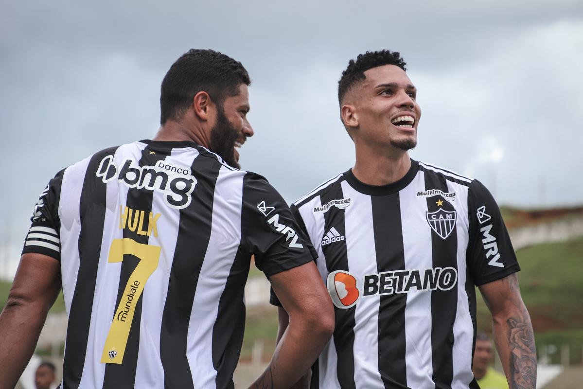 Tombense x Atltico: fotos do jogo pelo Campeonato Mineiro