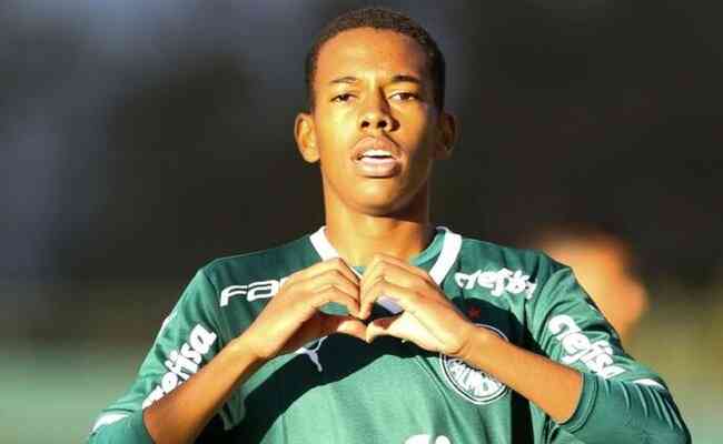 Messinho já está brilhando com a camisa do Palmeiras