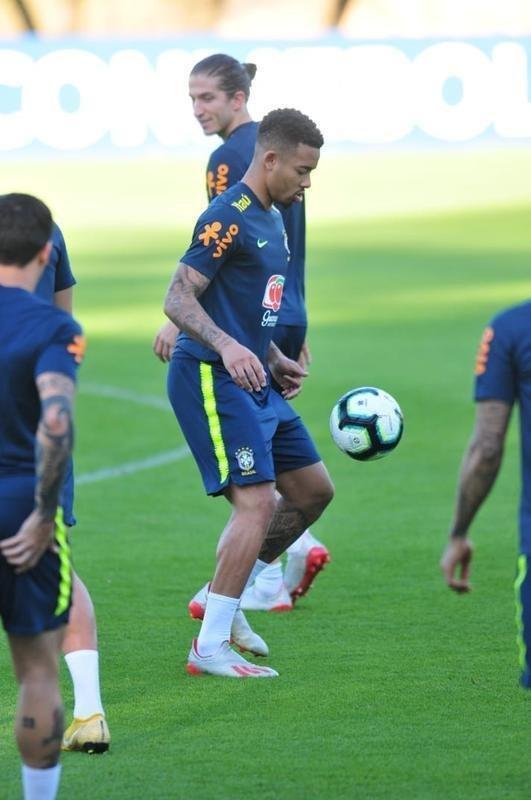 Seleo Brasileira fechou preparao para duelo com a Argentina na Cidade do Galo