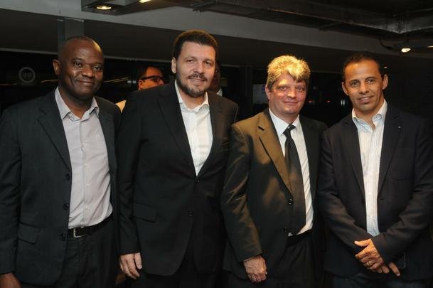 Personalidades na cerimnia do 16 Trofu Tel Santana