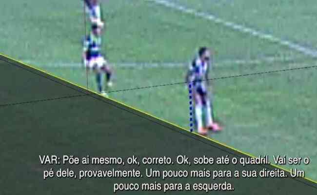 Lance polmico na partida entre Atltico-MG e Palmeiras no Campeonato Brasileiro