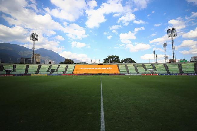 Olmpico Brgido Iriarte (Venezuela) - um jogo e um empate. Foi um gol marcado e um sofrido
