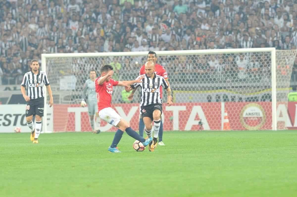 Atltico e Jorge Wilstermann se enfrentaram, no Mineiro, pelas oitavas de final da Libertadores
