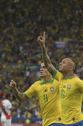 Fotos da decisão da Copa América entre Brasil e Peru, no Maracanã