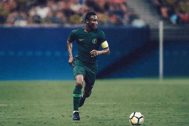 Nigéria - segundo uniforme (Nike)