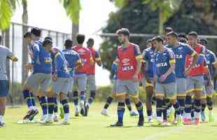 Fotos do treinamento do Cruzeiro neste sbado, 27 de junho, na Toca da Raposa II