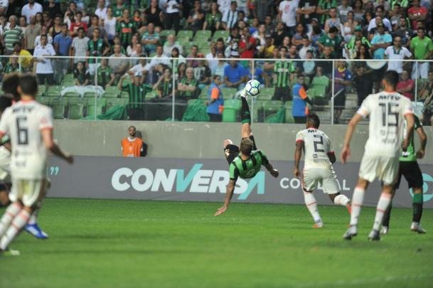 Fotos de Amrica x Flamengo, no Independncia, pela 21 rodada do Brasileiro