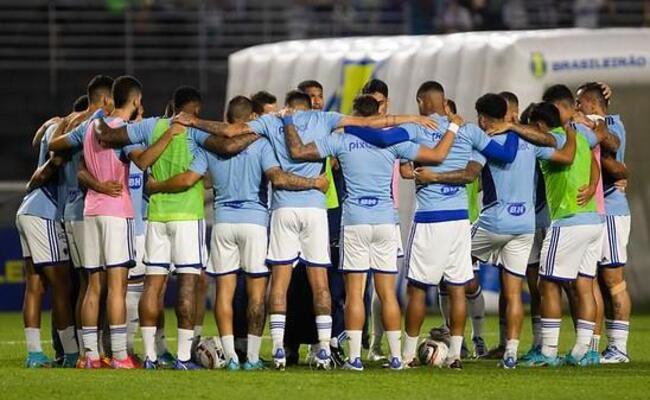 Cruzeiro negociou ou dispensou 16 jogadores - oito da equipe profissional e oito do sub-20