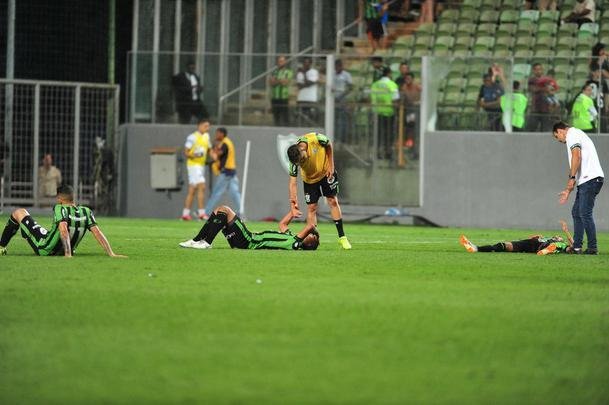 Amrica perdeu para o So Bento por 2 a 1, pela 38 rodada da Srie B do Campeonato Brasileiro 