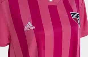 As camisas em homenagem ao 'Outubro Rosa' de 2022