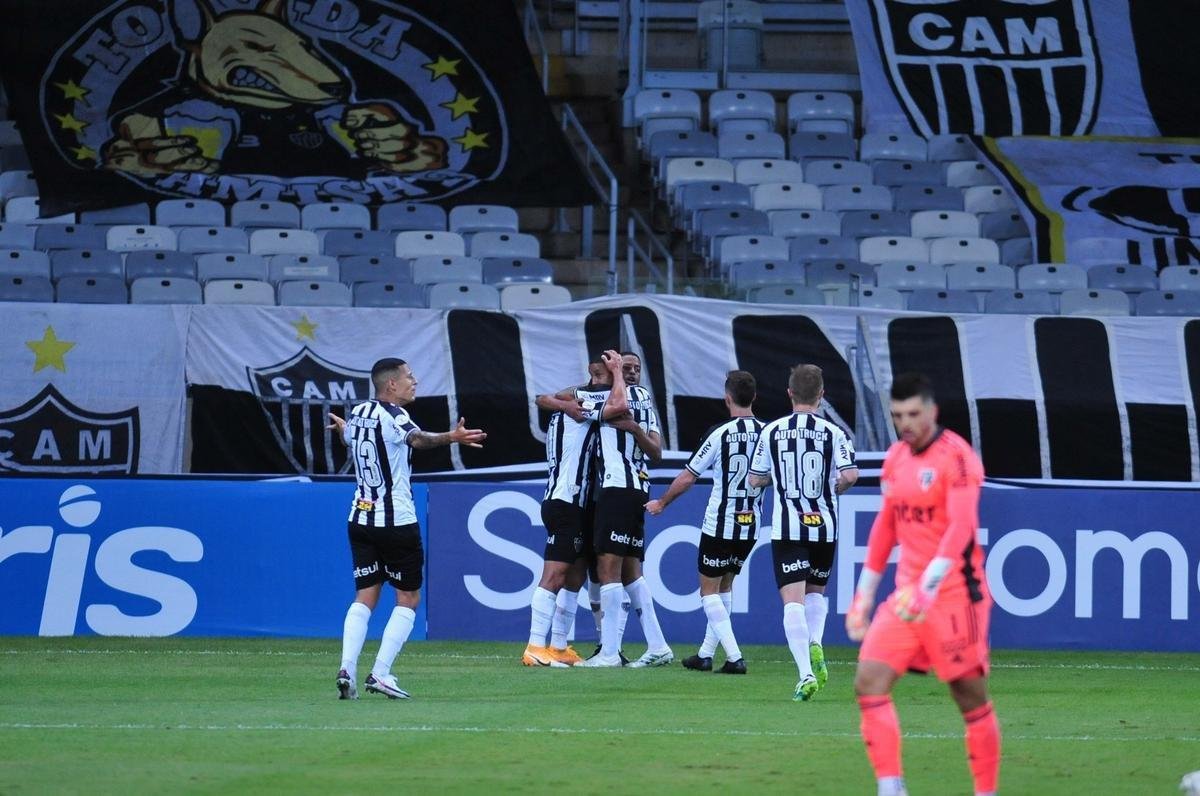 Fotos do duelo entre Atltico e So Paulo, no Mineiro, em Belo Horizonte, pela stima rodada do Campeonato Brasileiro