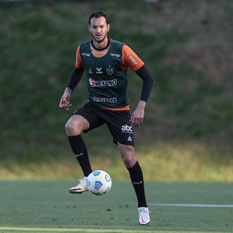 Fotos do primeiro treino de Diego Costa pelo Atltico